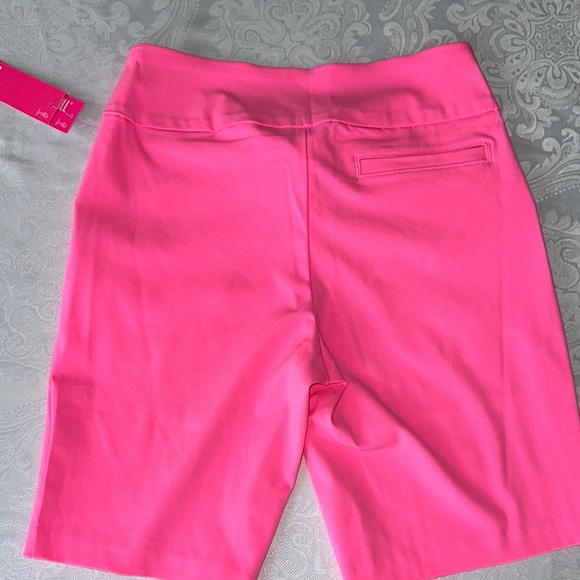 Lilly Pulitzer Reid Shorts - Picture 6 of 8